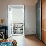 La Casa Sull'isola Pescatori Apartment