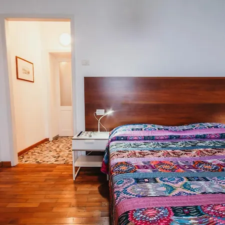 La Casa Sull'isola Pescatori Apartamento Stresa